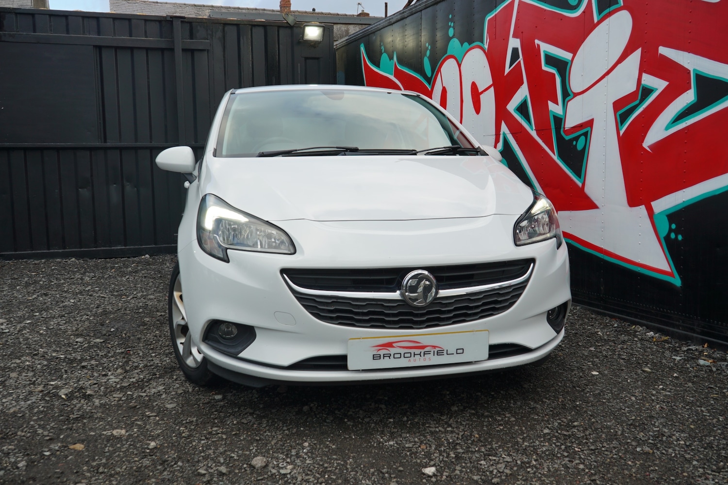 Used Vauxhall Corsa 2015 for sale - 76374617: Photo 3