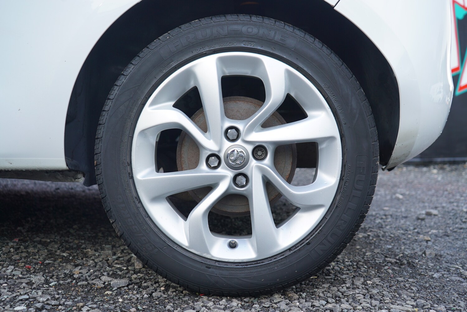 Used Vauxhall Corsa 2015 for sale - 76374617: Photo 31