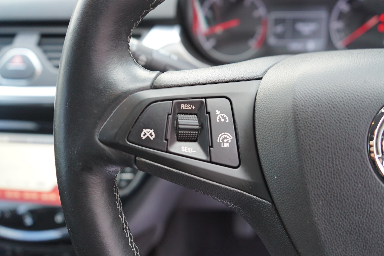 Used Vauxhall Corsa 2015 for sale - 76374617: Photo 44