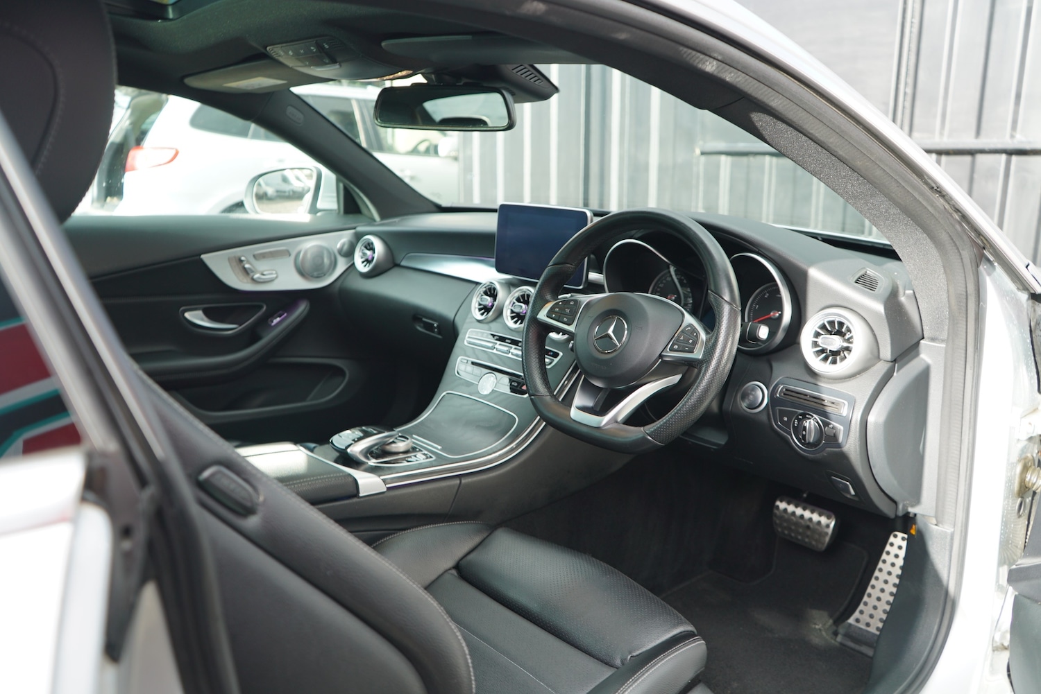 Used Mercedes-Benz C Class 2016 for sale - 76341018: Photo 40