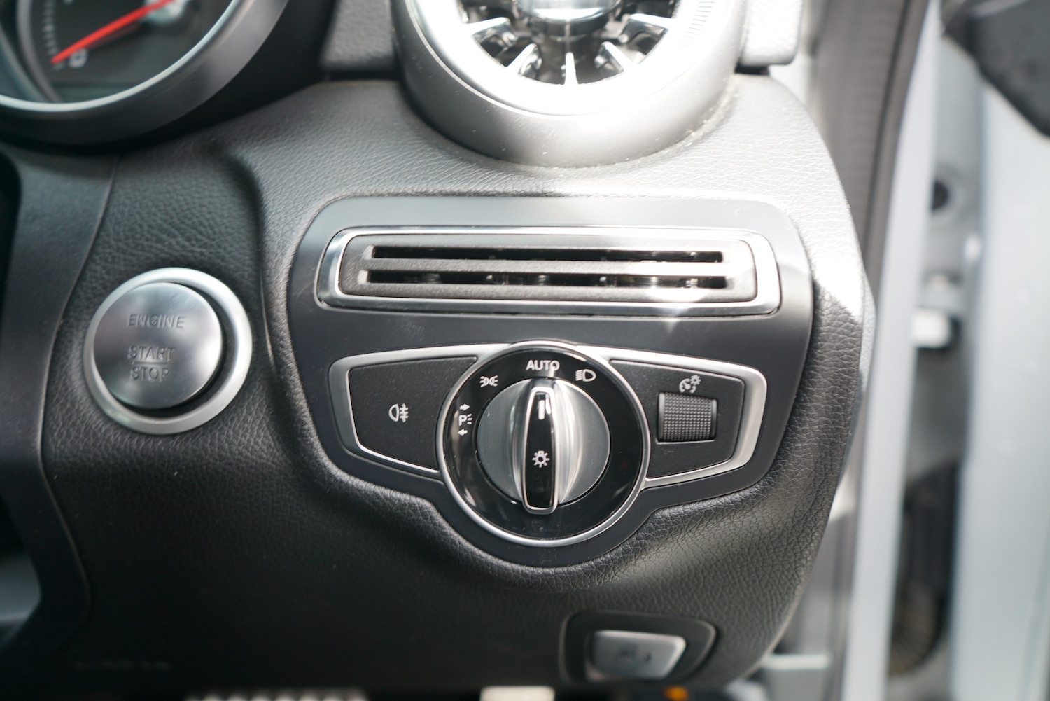 Used Mercedes-Benz C Class 2016 for sale - 76341018: Photo 45