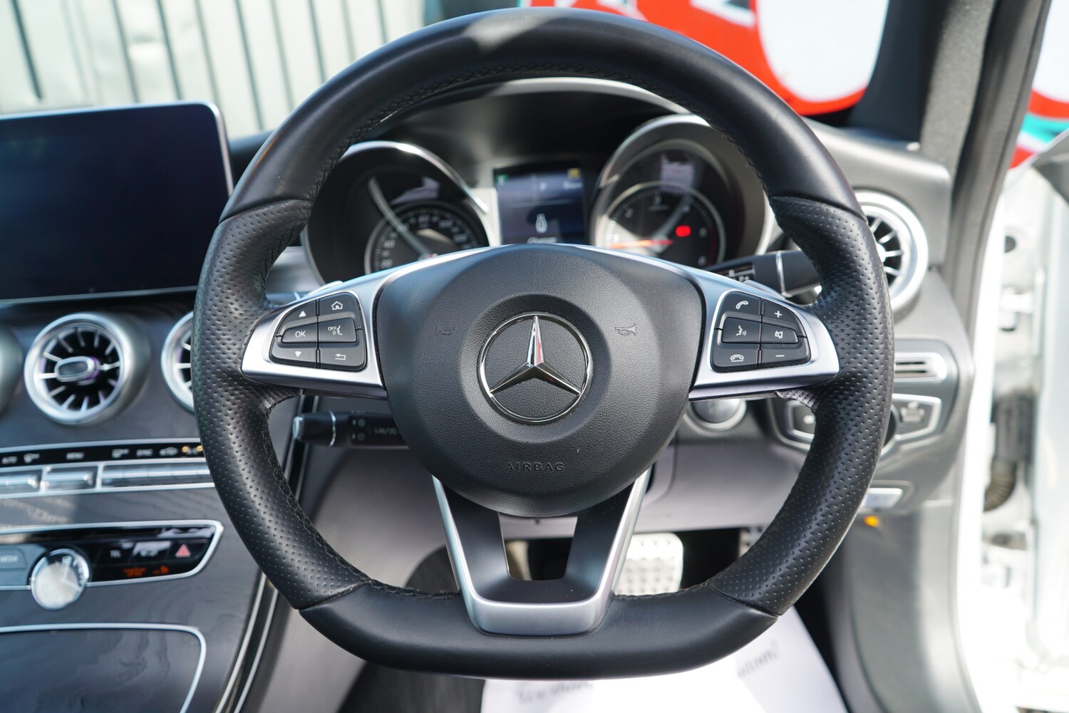 Used Mercedes-Benz C Class 2016 for sale - 76341018: Photo 46