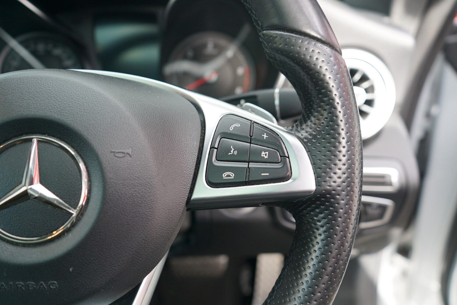 Used Mercedes-Benz C Class 2016 for sale - 76341018: Photo 47