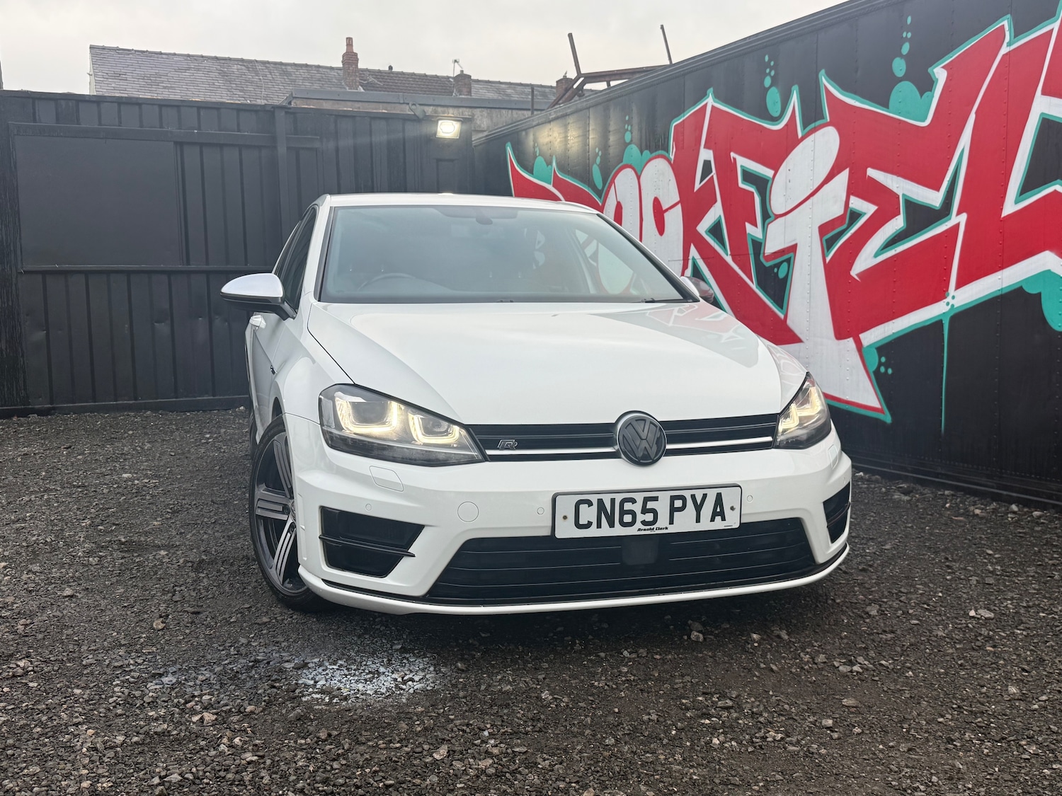 Used Volkswagen Golf 2015 for sale - 77226164: Photo 2