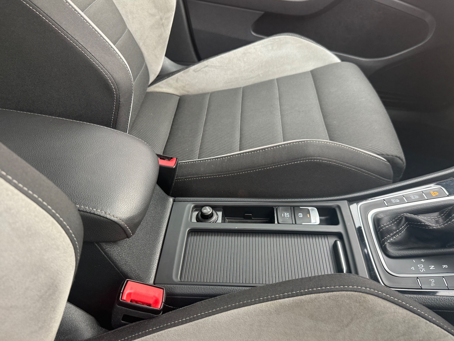 Used Volkswagen Golf 2015 for sale - 77226164: Photo 54