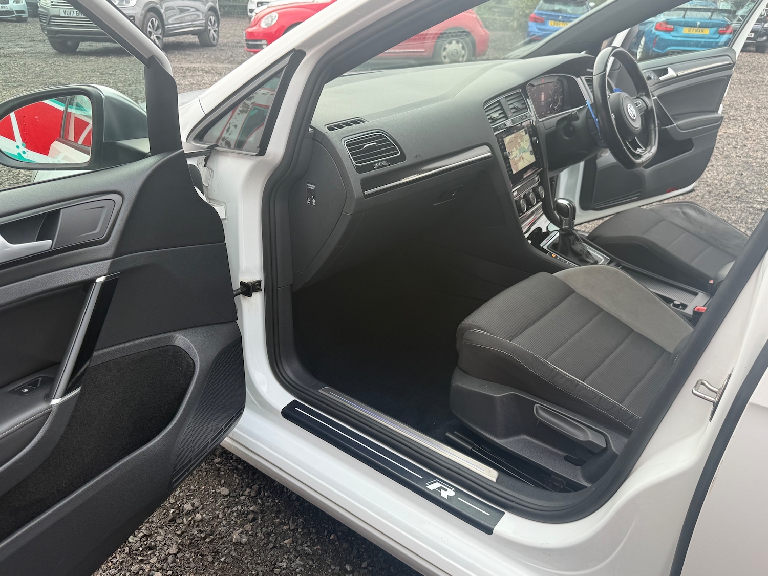 Used Volkswagen Golf 2015 for sale - 77226164: Photo 75