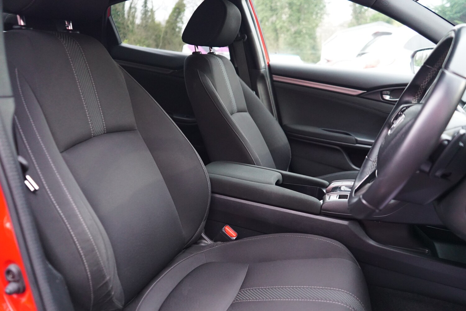 Used Honda Civic 2017 for sale - 77421231: Photo 40