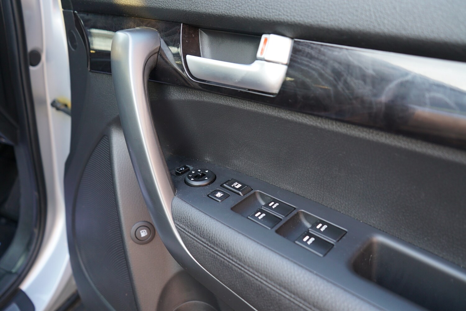 Used Kia Sorento 2015 for sale - 78218223: Photo 15