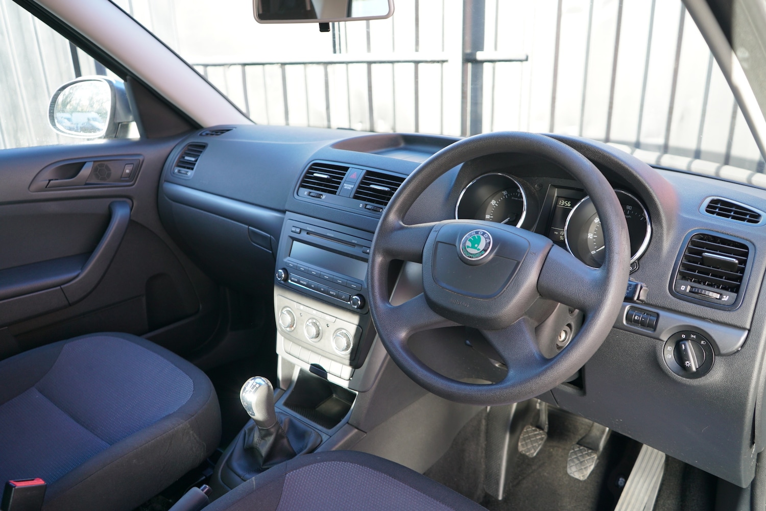 Used Skoda Yeti 2010 for sale - 76520225: Photo 37