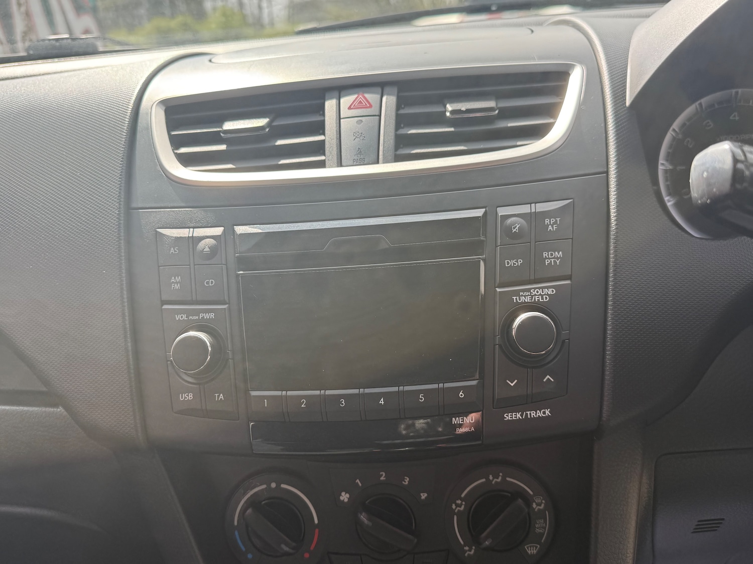 Used Suzuki Swift 2016 for sale - 78210554: Photo 22