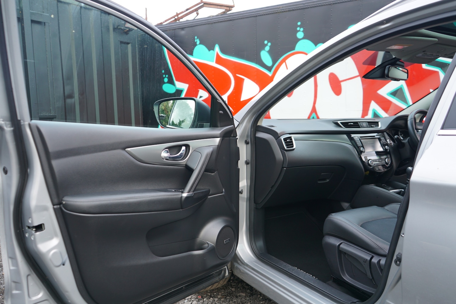 Used Nissan Qashqai 2017 for sale - 75231322: Photo 77