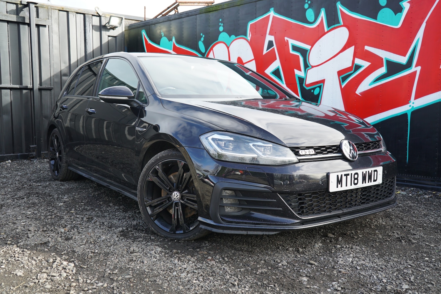 Used Volkswagen Golf 2018 for sale - 77654124: Photo 1