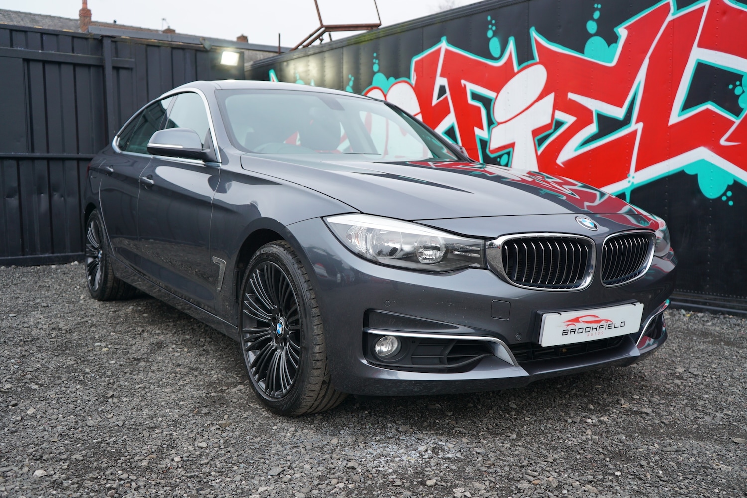 Used BMW 3 Series 2015 for sale - 77341073: Photo 2