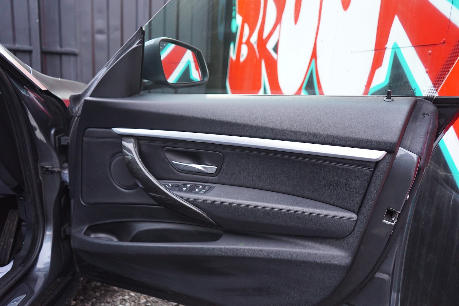 Used BMW 3 Series 2015 for sale - 77341073: Photo 36