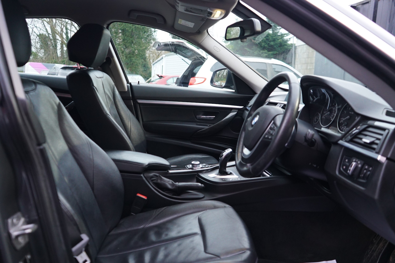 Used BMW 3 Series 2015 for sale - 77341073: Photo 40