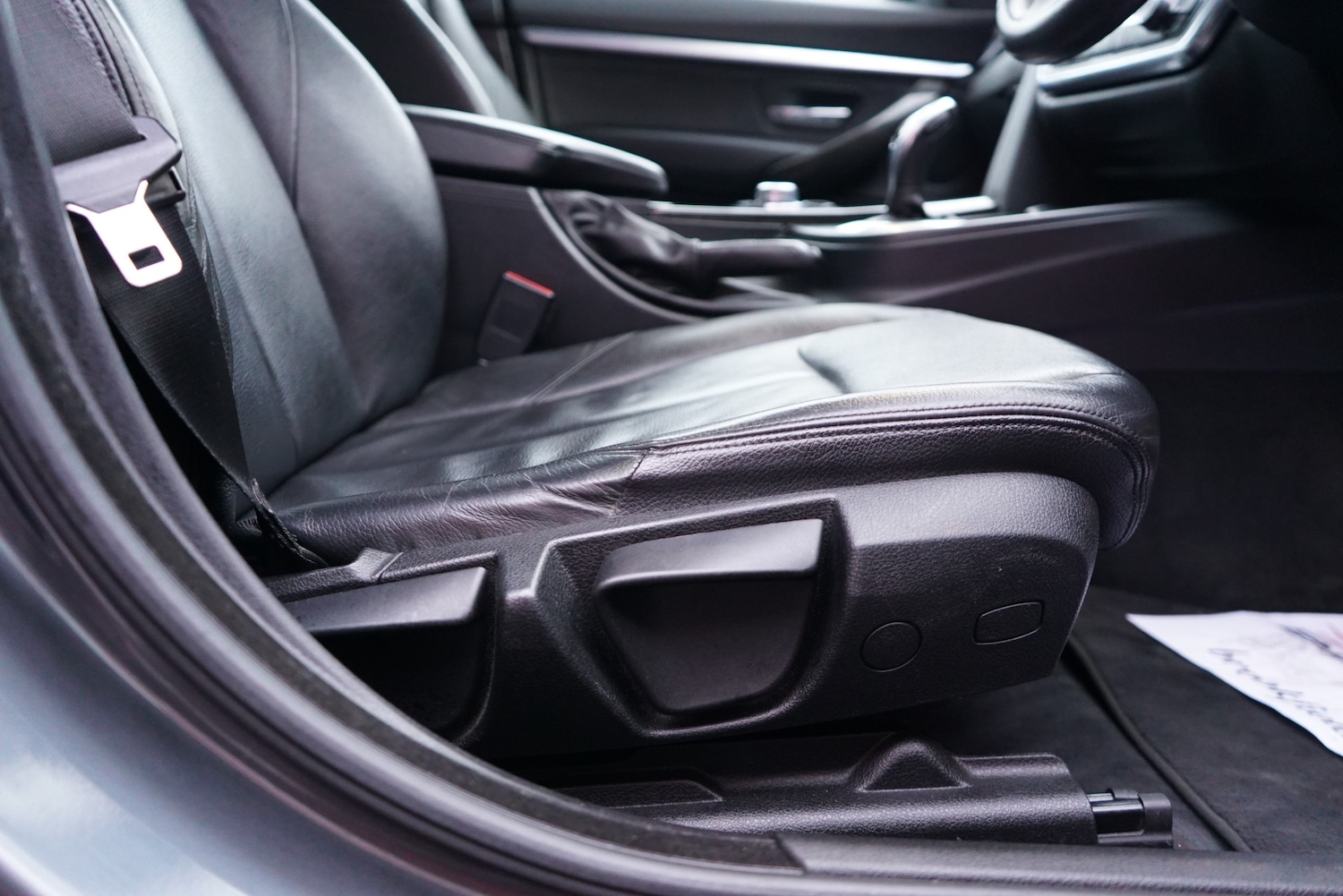 Used BMW 3 Series 2015 for sale - 77341073: Photo 44