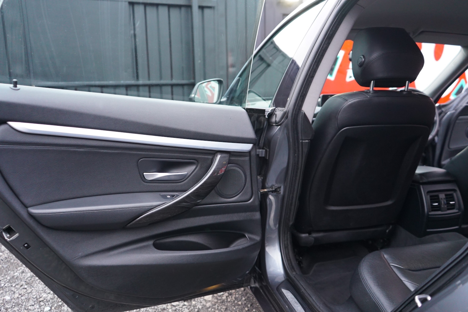 Used BMW 3 Series 2015 for sale - 77341073: Photo 65