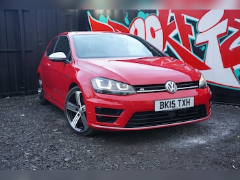Used Volkswagen Golf 2015 for sale - 76416558: Photo