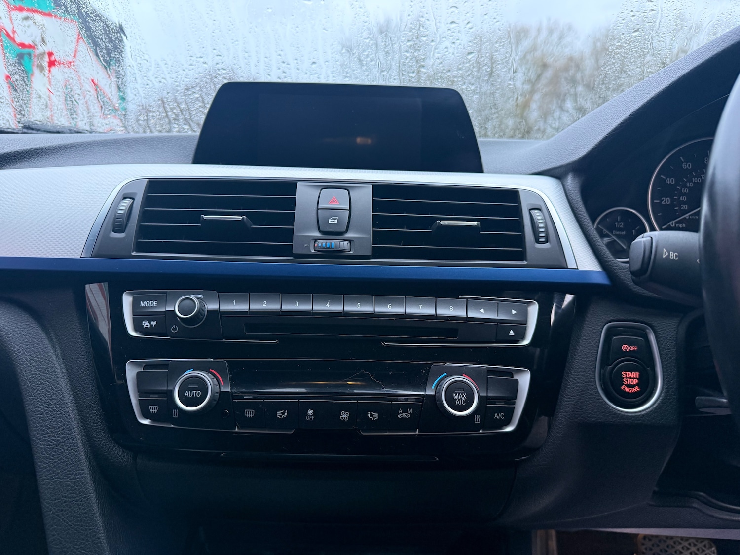 Used BMW 3 Series 2015 for sale - 77220905: Photo 27