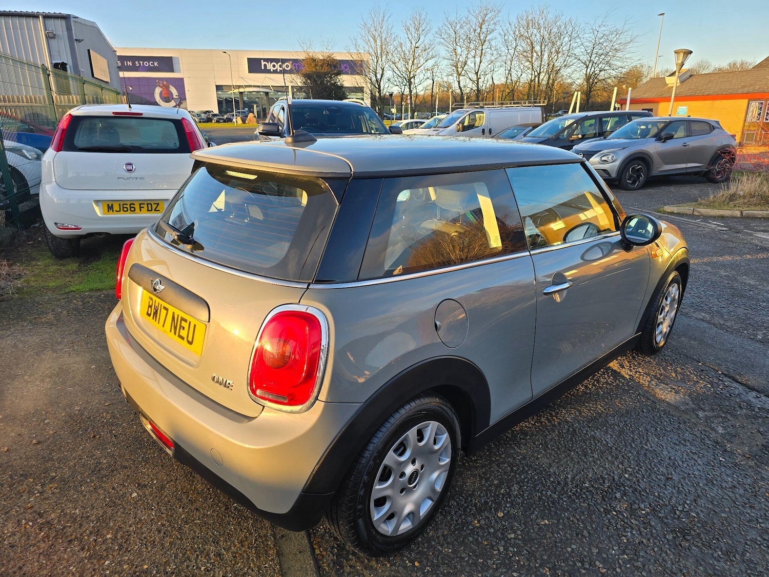 Used MINI Hatch 2017 for sale - 77230155: Photo 3
