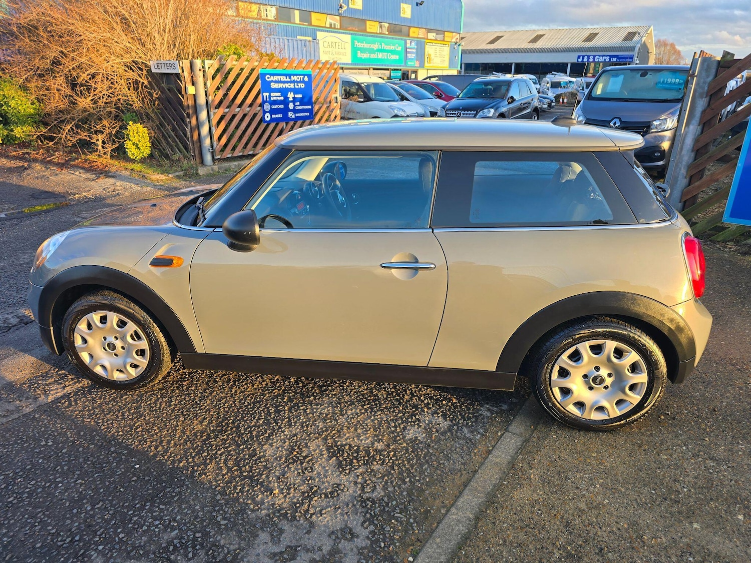 Used MINI Hatch 2017 for sale - 77230155: Photo 6