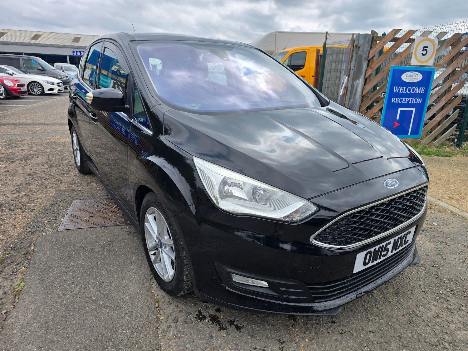Used Ford C-Max 2015 for sale - 76703699: Photo 1