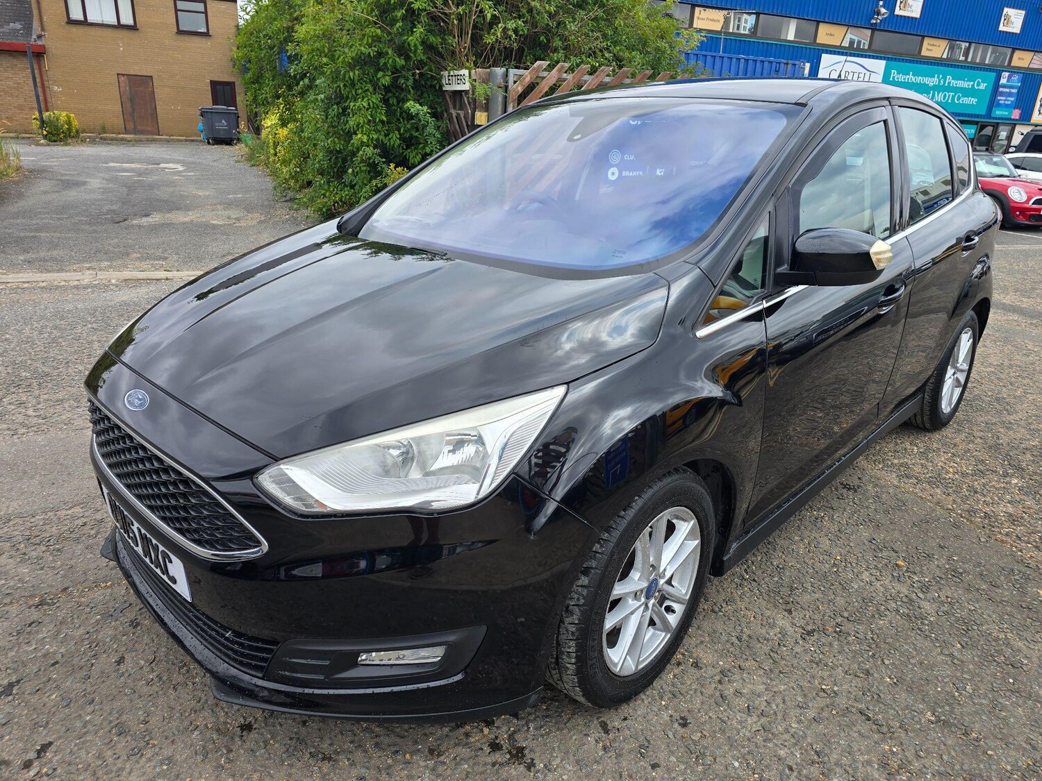 Used Ford C-Max 2015 for sale - 76703699: Photo 7