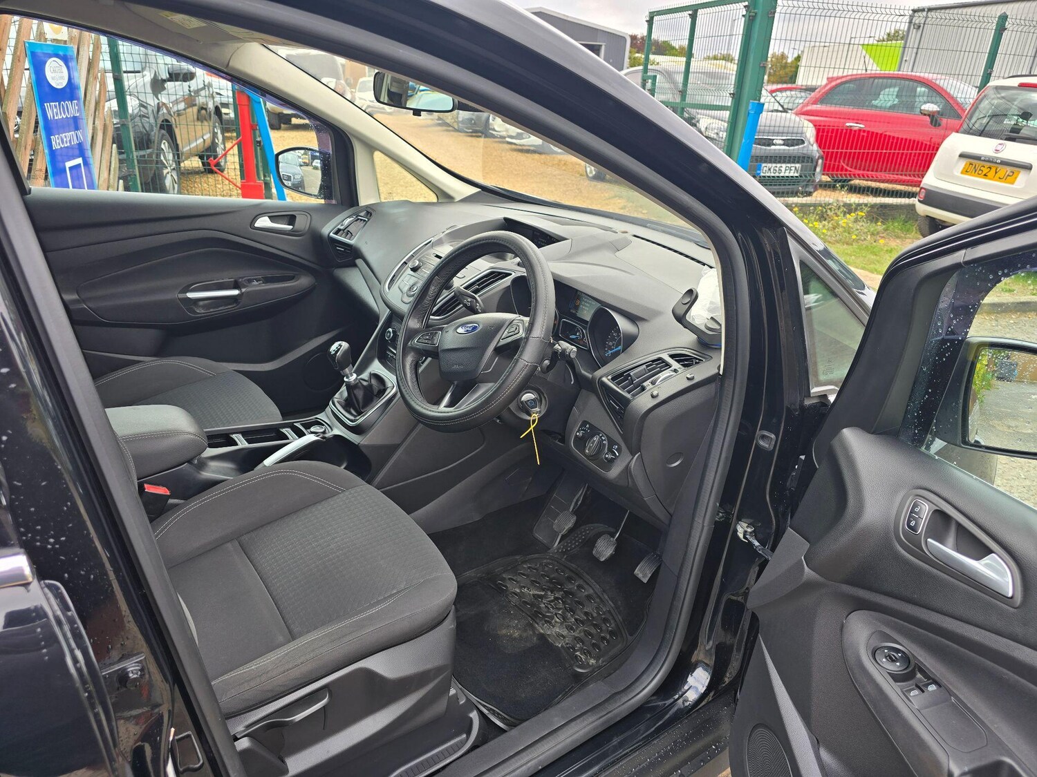 Used Ford C-Max 2015 for sale - 76703699: Photo 9