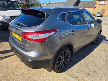 Used Nissan Qashqai 2015 for sale - 78384504: Photo