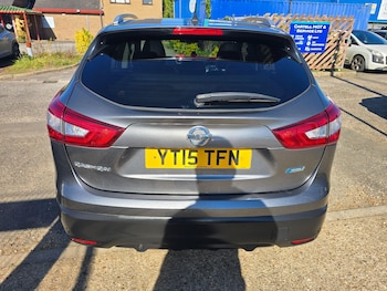 Used Nissan Qashqai 2015 for sale - 78384504: Photo