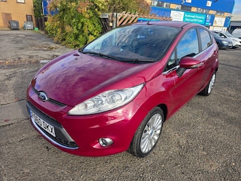 Used Ford Fiesta 2011 for sale - 76703660: Photo