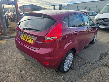 Used Ford Fiesta 2011 for sale - 76703660: Photo