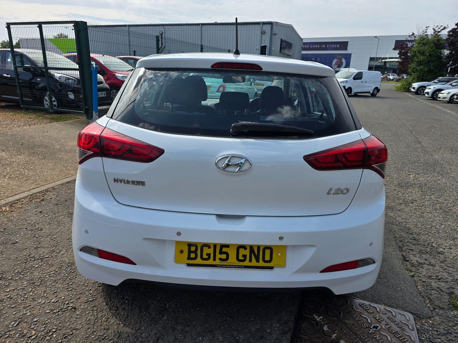 Used Hyundai i20 2015 for sale - 76703680: Photo 4