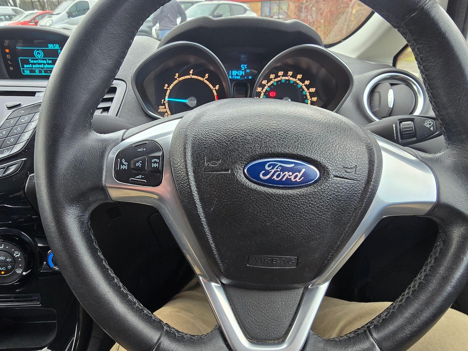 Used Ford Fiesta 2013 for sale - 77229251: Photo 19