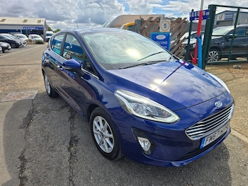 Used Ford Fiesta 2018 for sale - 76703717: Photo