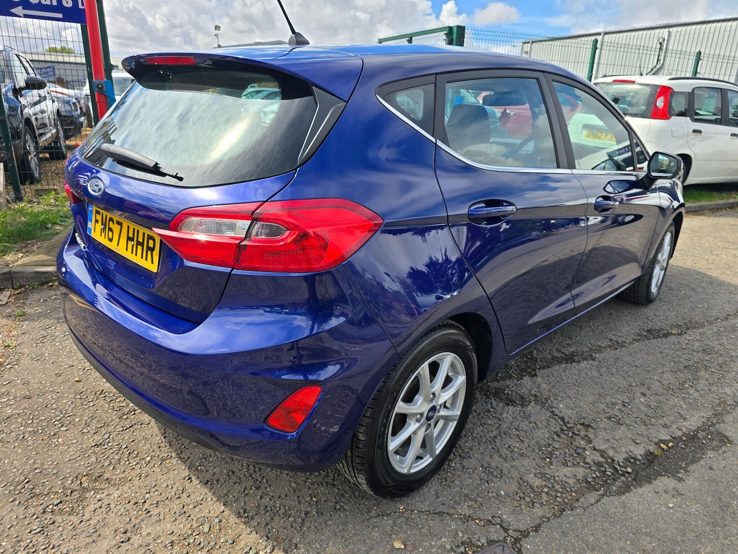 Used Ford Fiesta 2018 for sale - 76703717: Photo 3