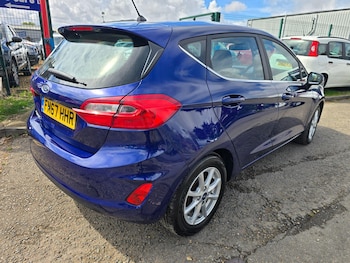 Used Ford Fiesta 2018 for sale - 76703717: Photo