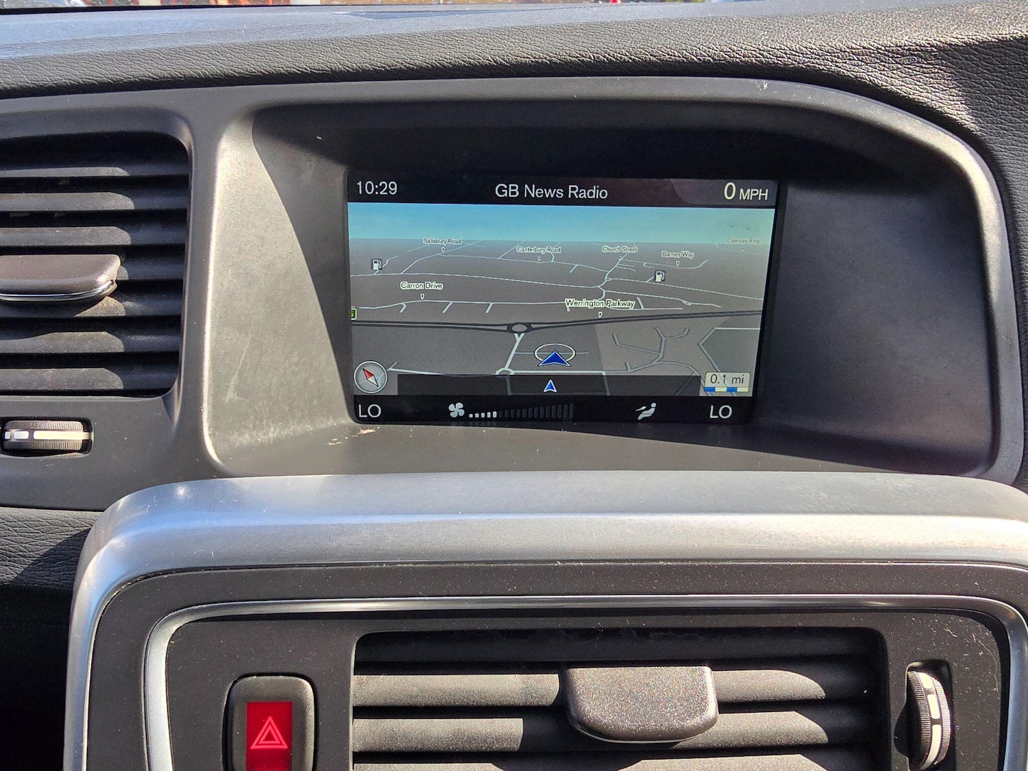 Used Volvo V60 2015 for sale - 78204722: Photo 18