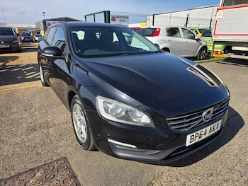 Used Volvo V60 2015 for sale - 78204722: Photo