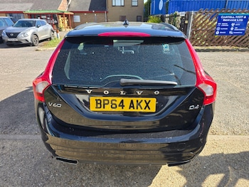 Used Volvo V60 2015 for sale - 78204722: Photo