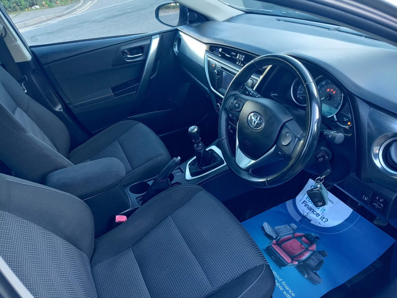 Used Toyota Auris 2014 for sale - 77306176: Photo 3