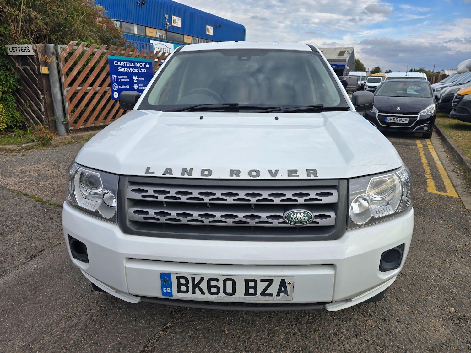 Used Land Rover Freelander 2010 for sale - 78116258: Photo 9