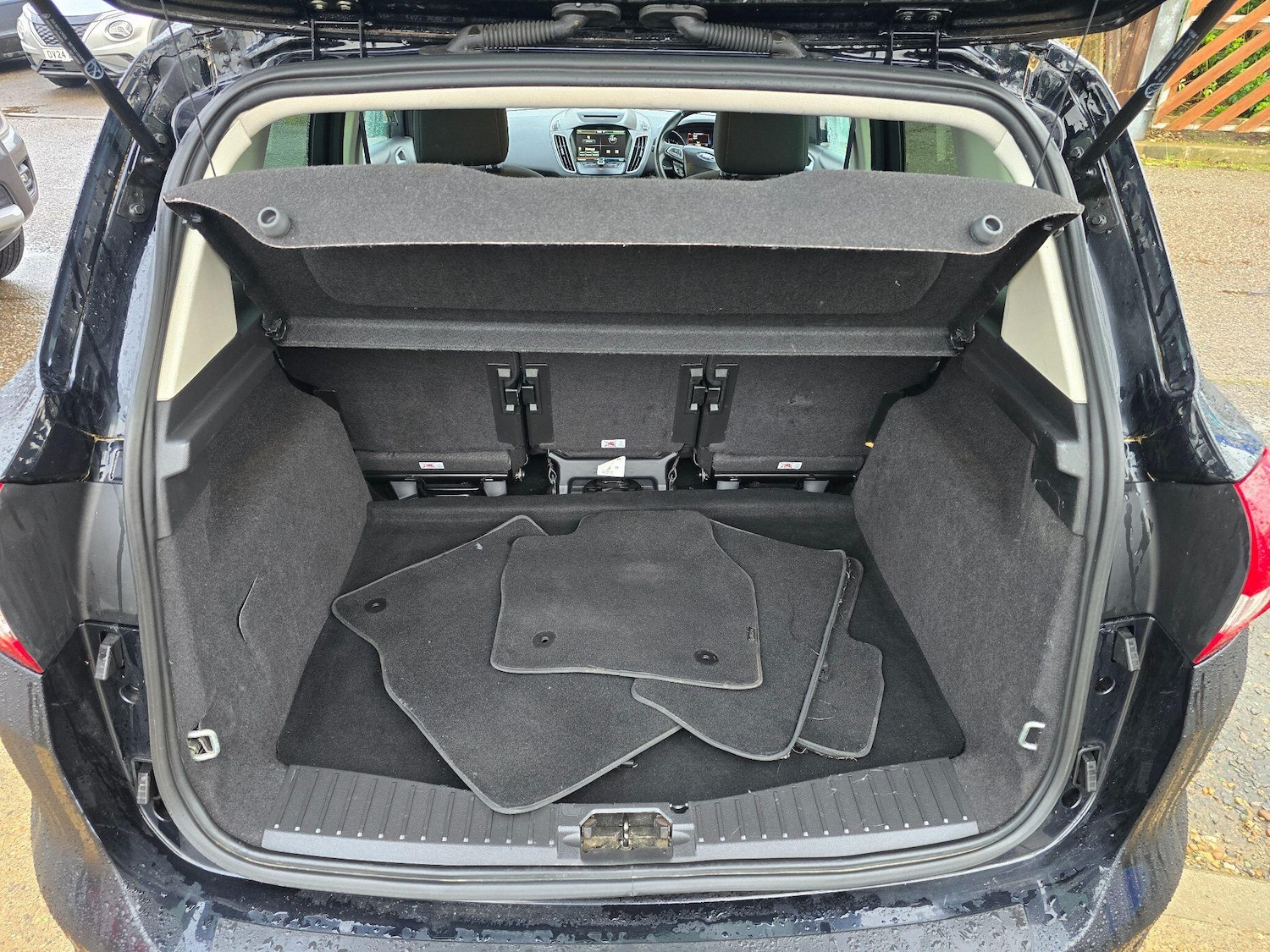 Used Ford C-Max 2015 for sale - 77230226: Photo 13