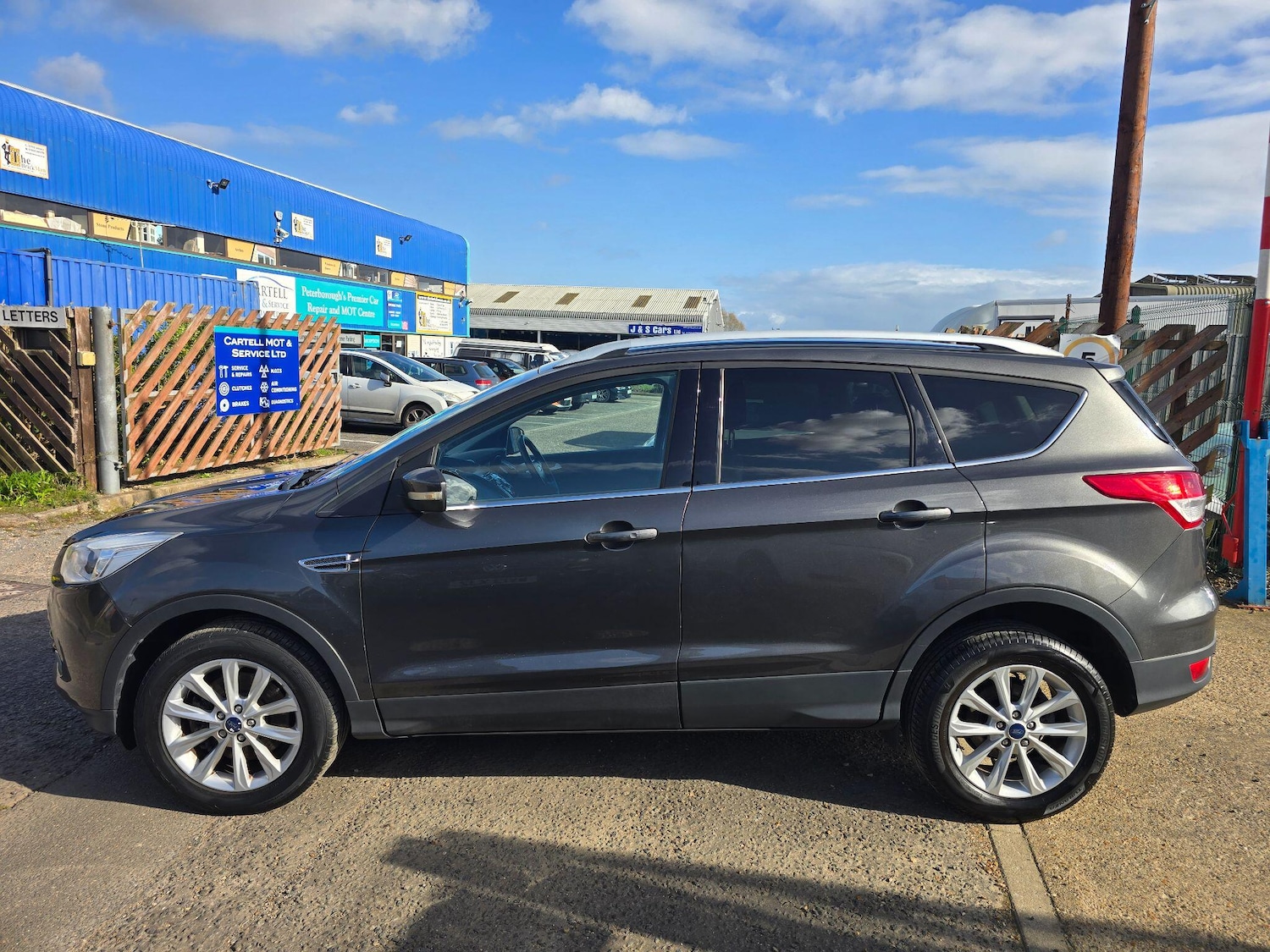 Used Ford Kuga 2015 for sale - 78086617: Photo 6