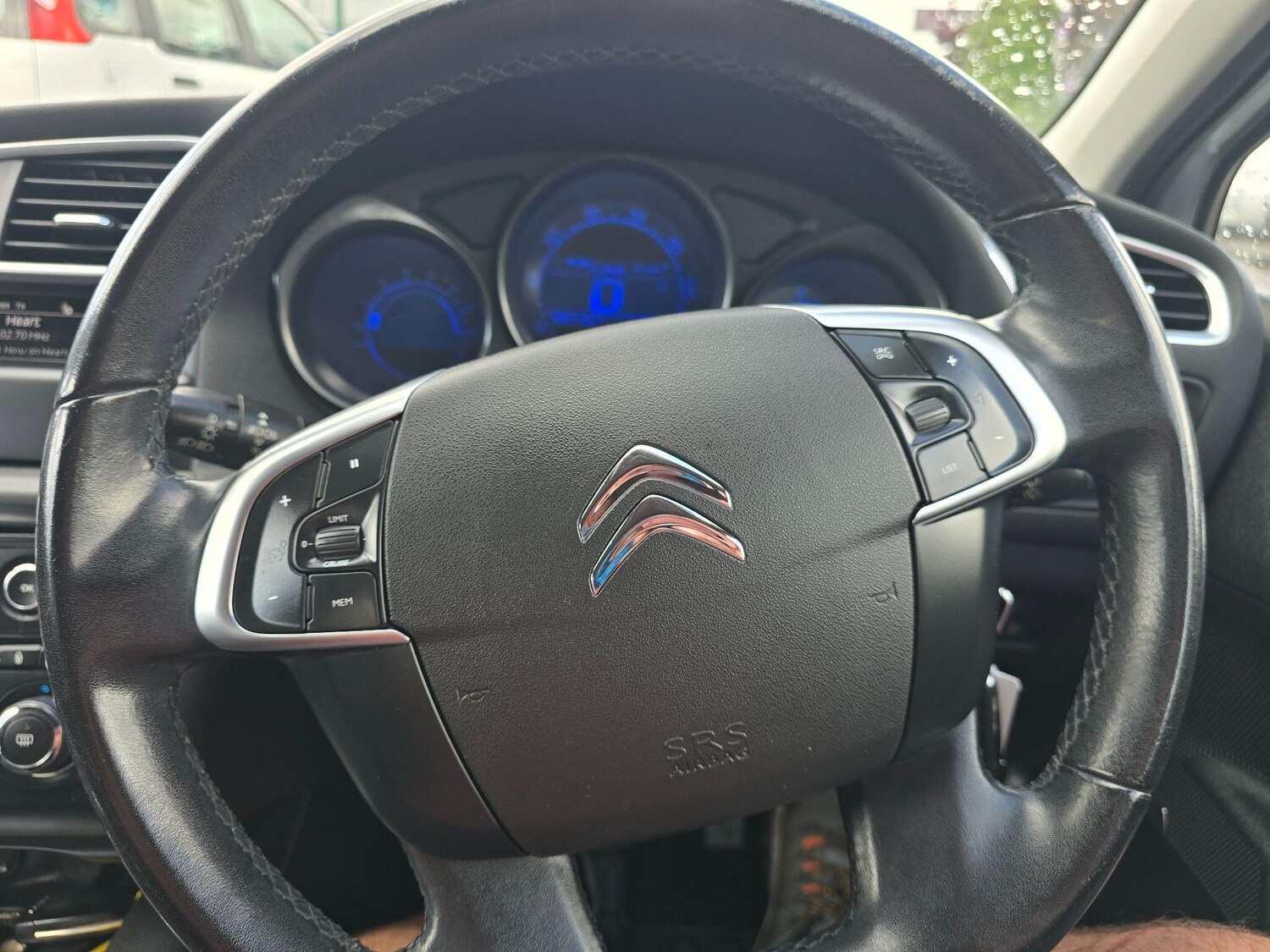 Used Citroen C4 2013 for sale - 76703673: Photo 17