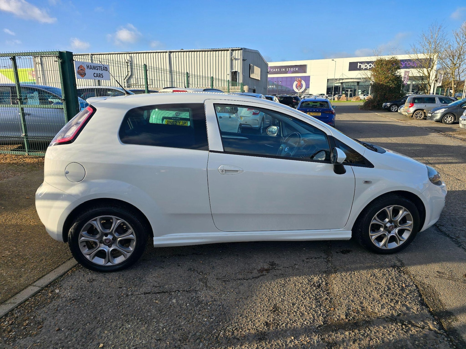 Used Fiat Punto 2013 for sale - 76899552: Photo 2