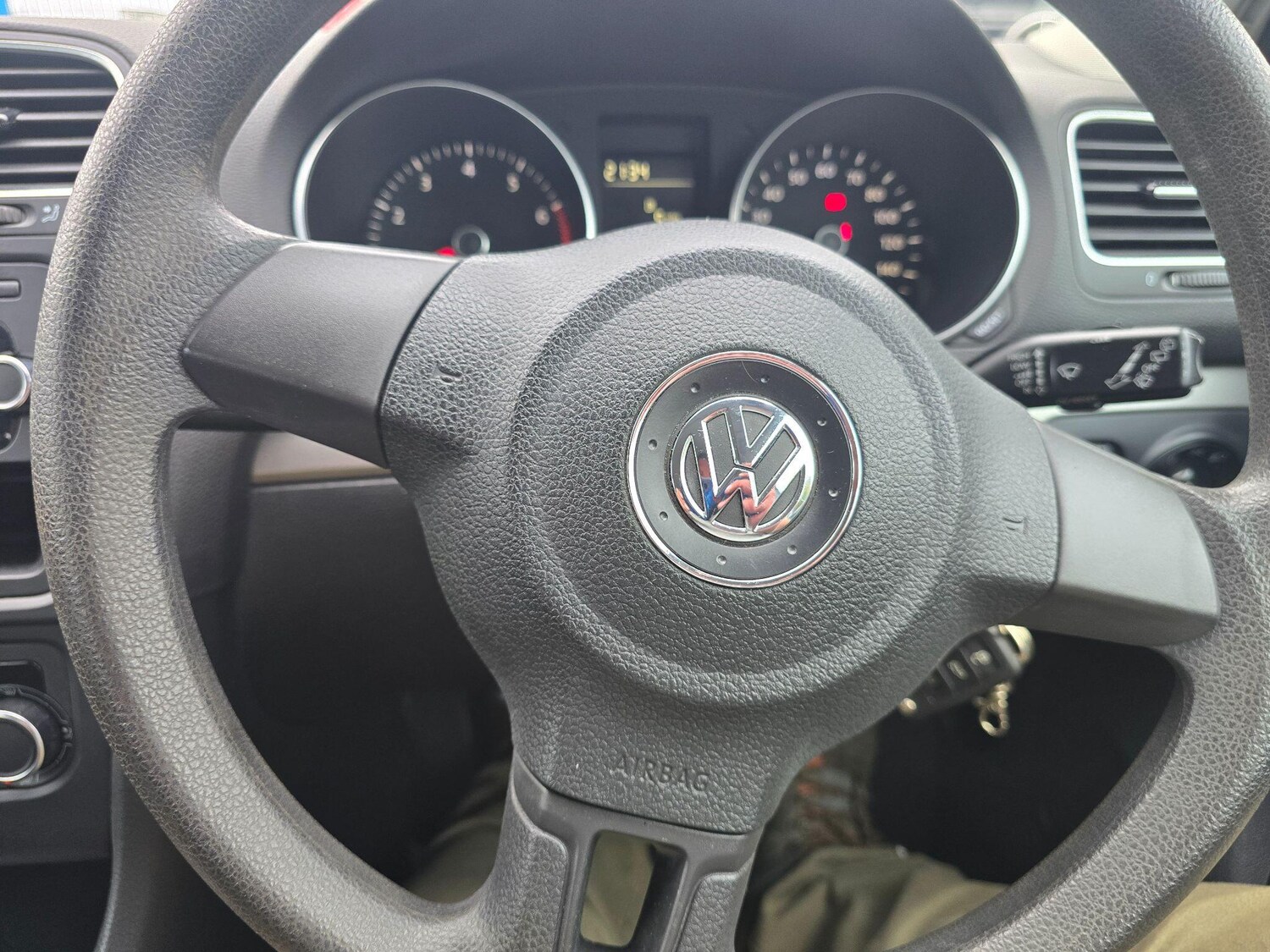 Used Volkswagen Golf 2011 for sale - 76703674: Photo 17