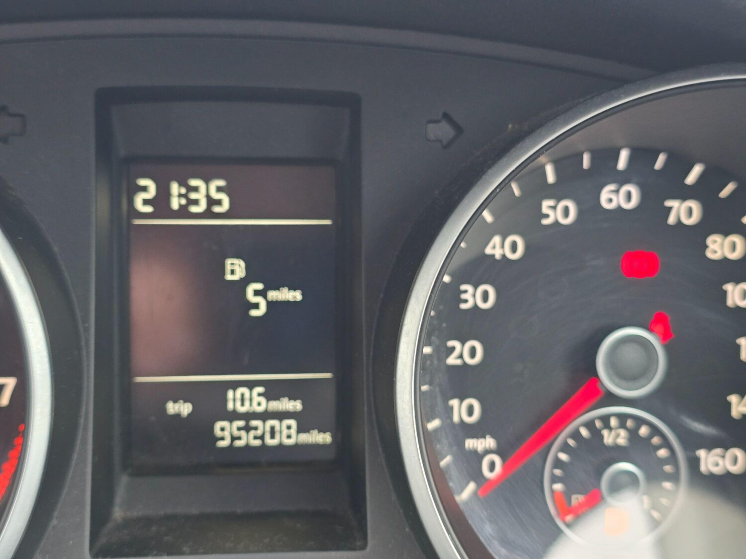 Used Volkswagen Golf 2011 for sale - 76703674: Photo 18