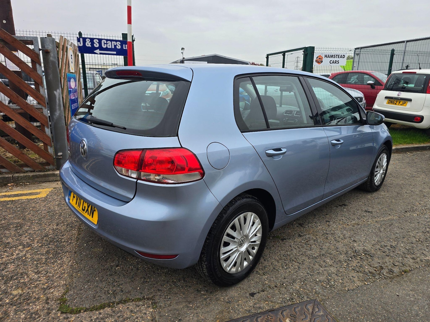 Used Volkswagen Golf 2011 for sale - 76703674: Photo 3