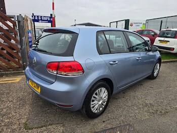 Used Volkswagen Golf 2011 for sale - 76703674: Photo